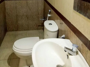 Yoho Villa 84