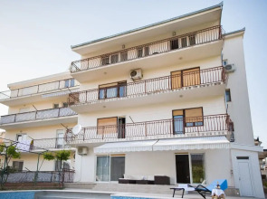 LCT Blue Lions Apartments