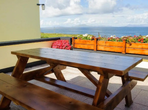Seabreeze Apartment