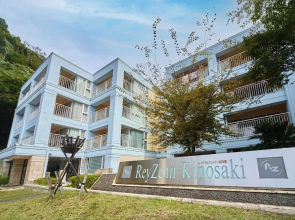 ReyZenitKinosakisuiteVILLA
