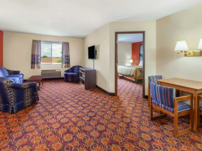 Super 8 by Wyndham Big Rapids