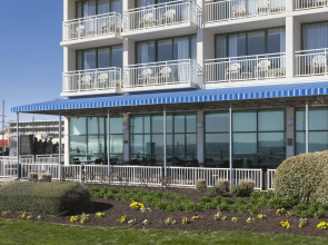 Courtyard Virginia Beach Oceanfront/South