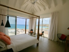Villa Aqua by Island Properties Online