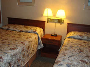 Royal Napanee Inn