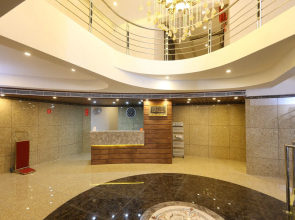 OYO 14759 Hotel President