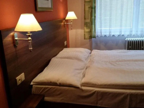Formanka Hotel & Camp