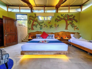 Kanha Jungle Camp