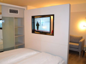 Hallmark Hotel & Spa