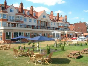 Skegness OYO Royal Hotel