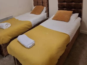 Central 2-bedroom Apartment, Chelmsford, Parking