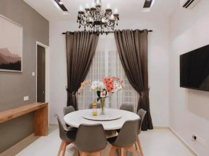 Sea Lion Kuala Selangor Semi-Detached Homestay