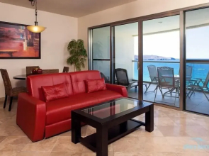 1 Bedroom  Playa Blanca 705 Condo