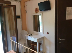 Villa Maro 1 Afytos -200 Meters From the Center of the Traditional Village