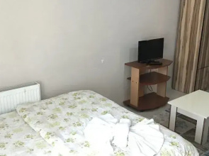 Apartman Suit