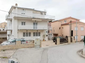 Apartments Knez - 100m from beach