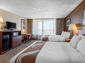Quality Inn View of Lake Powell - Page