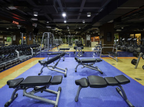 Titanic Port Bakirkoy