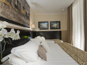 Yes Hotel