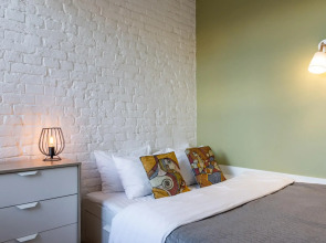 Рядом с Эрмитажем