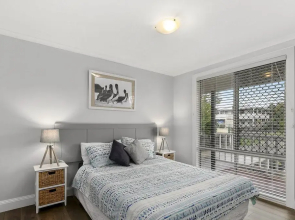 Settle in on 260 Settlement in Cowes