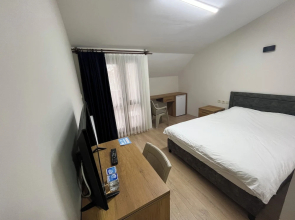 Banaz Eren Otel