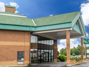 Quality Inn & Suites