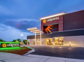 La Quinta Inn & Suites by Wyndham Spokane Downtown