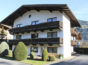 Beautiful Apartment in Ried im Zillertal With Mountain View