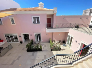 Cardeal Suites & Apartments