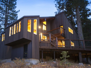 European-style Trapper Mc Nutt Private Home 5 Bedrooms 4 Bathrooms Hom