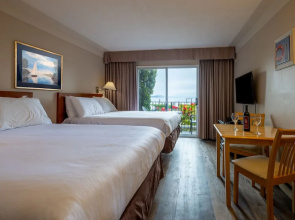 Sidney Waterfront Inn & Suites