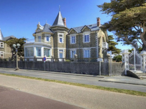 Gîte Saint-Michel-Chef-Chef, 3 pièces, 4 personnes - FR-1-306-819