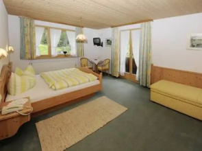 Wohlfühlpension Tirolerhof