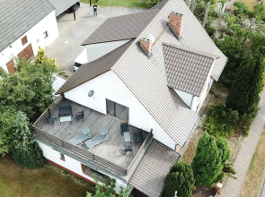 Ground-floor Apartment With Terrace and Large Garden With Lounge Area and Grill