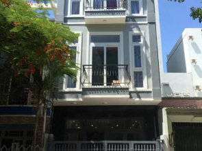 Kelly Apartment