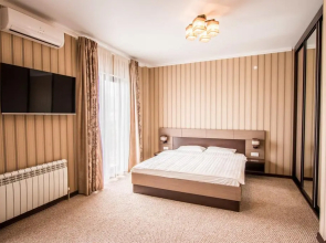 Hotel Germes