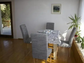 Alparti Mini Hotel