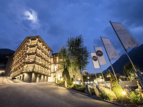 Andreus Resorts