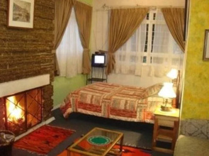 Hotel Folklore