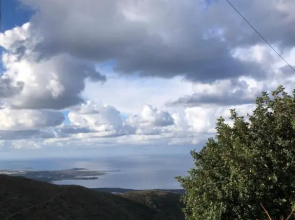 ARETI Sea View Mountain Cottage