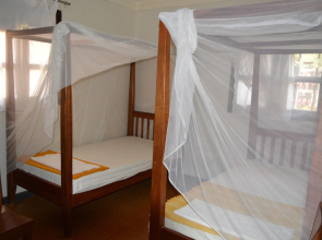 Colonial Residence