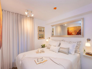 Perfect Downtown Apartment A217