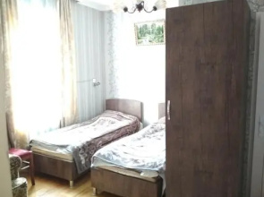 Guest House Kavkasioni 33