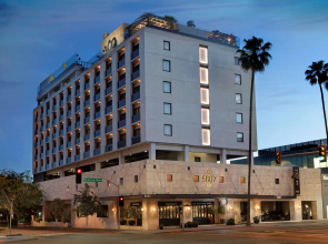 SIXTY Beverly Hills
