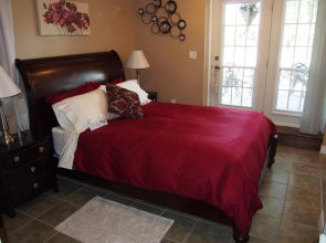 Chalet Bed and Breakfast, Niagara-on-the-Lake