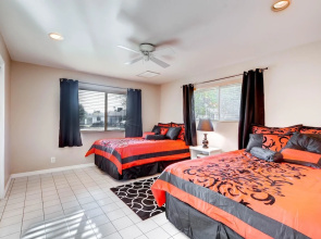 PX017 4 Bedroom Holiday home By Senstay