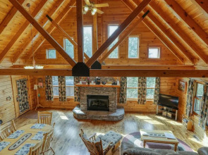 Mountain View - 2 Bedrooms, 2 Baths, Sleeps 6 Cabin by RedAwning