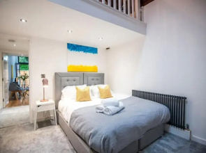 The Tunstall at 52 Old Elvet