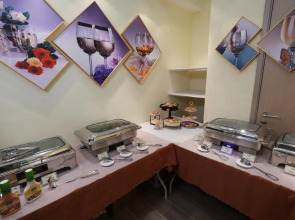 The new is Woody House hotel.