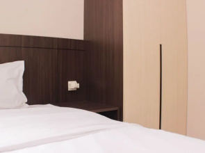 Comfy And Warm 2Br At Springlake Summarecon Bekasi Apartment